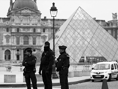 Hollywood-style heist at Louvre Museum: Napoleonic jewels stolen