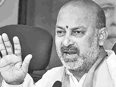 మావోయిస్టులతో సంబంధాలు తెంచుకోండి: బండి హెచ్చరిక