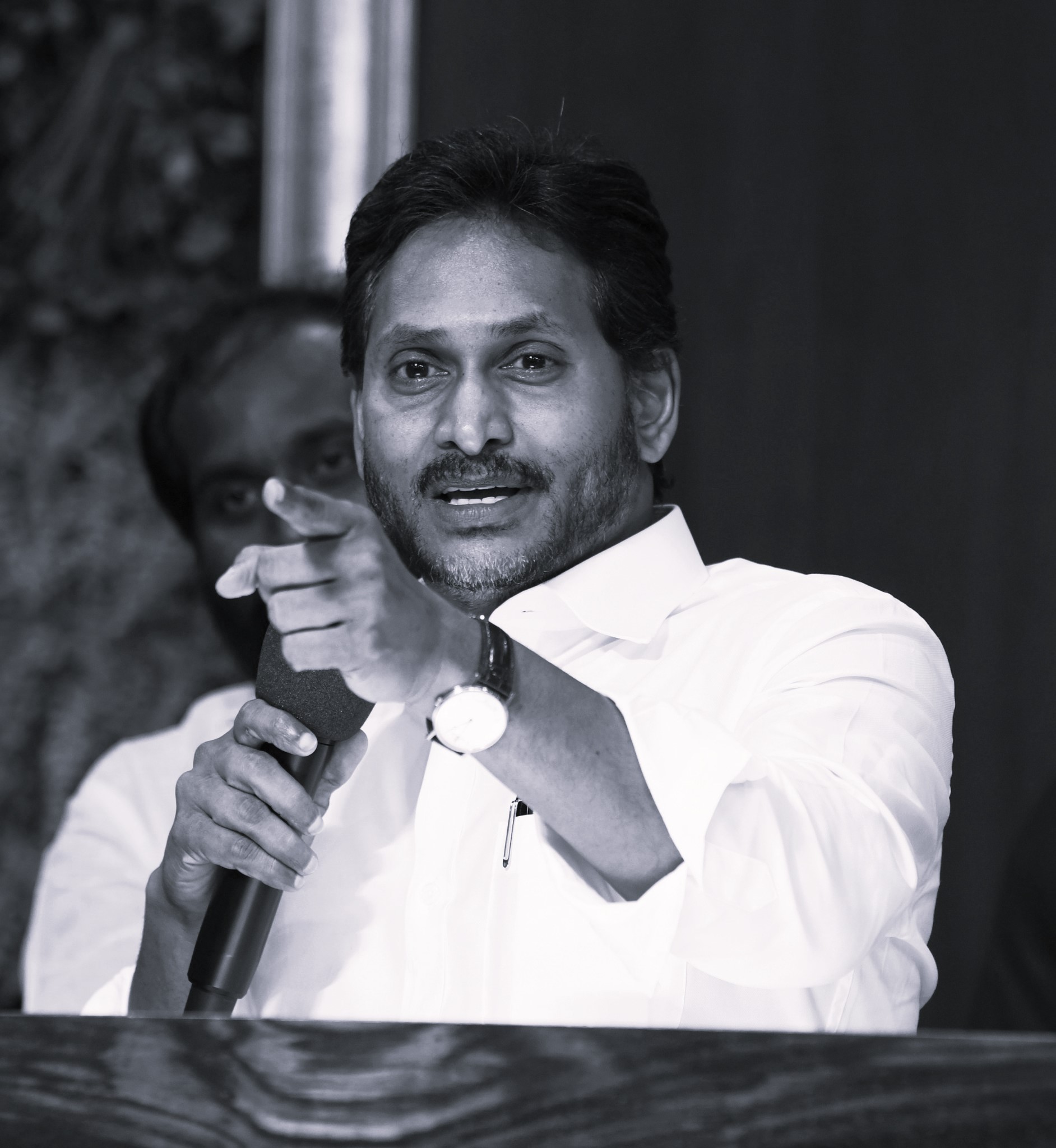 ఓట్ల కోసం కాదు…పిల్లల భవిష్యత్తుకోసం పనిచేశాం: జగన్