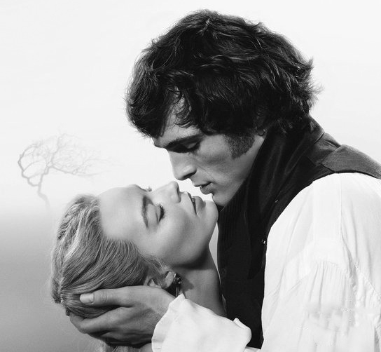 Bronte’s Wuthering Heights: A beautiful love that