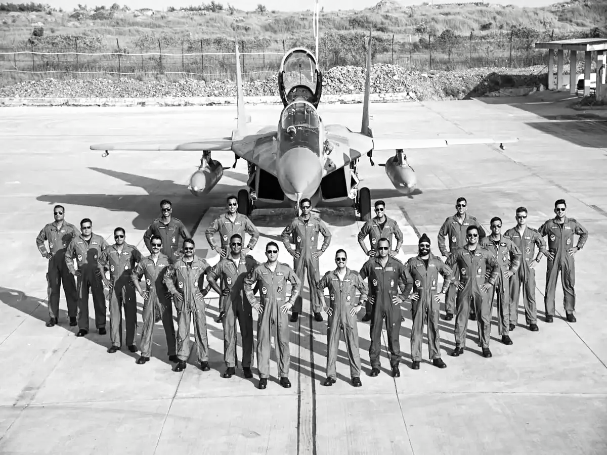 Indian Air Force Issues AFCAT 01/2026 Notification for 340 Officer Posts