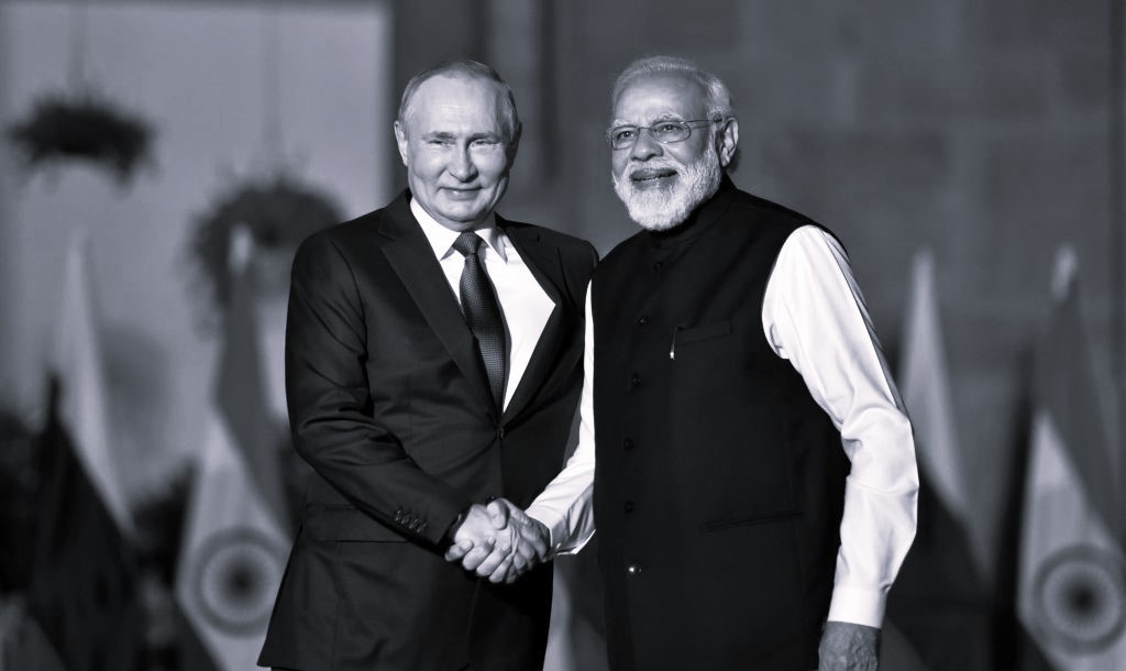 Putin gets warm airport welcome from PM Modi