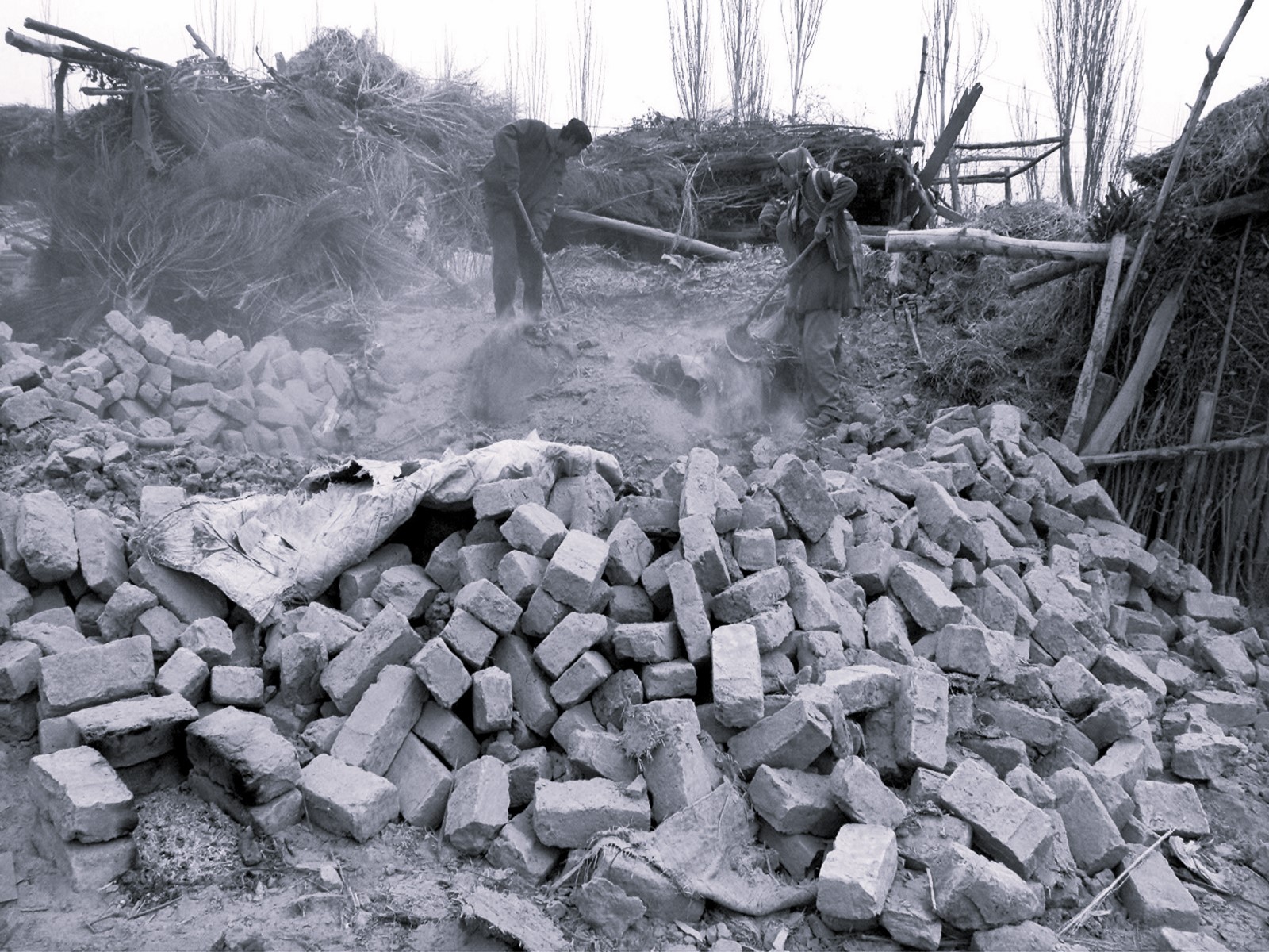 చైనాలో భారీ భూకంపం.. 6.2గా తీవ్రత నమోదు