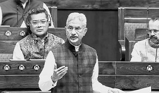 2009 నుంచి అమెరికా 18,822 మంది భారతీయులను వెనక్కి పంపింది: జైశంకర్