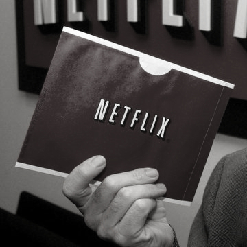 Netflix’s late-night letter reaches 300 million subscribers worldwide after Warner Bros. deal