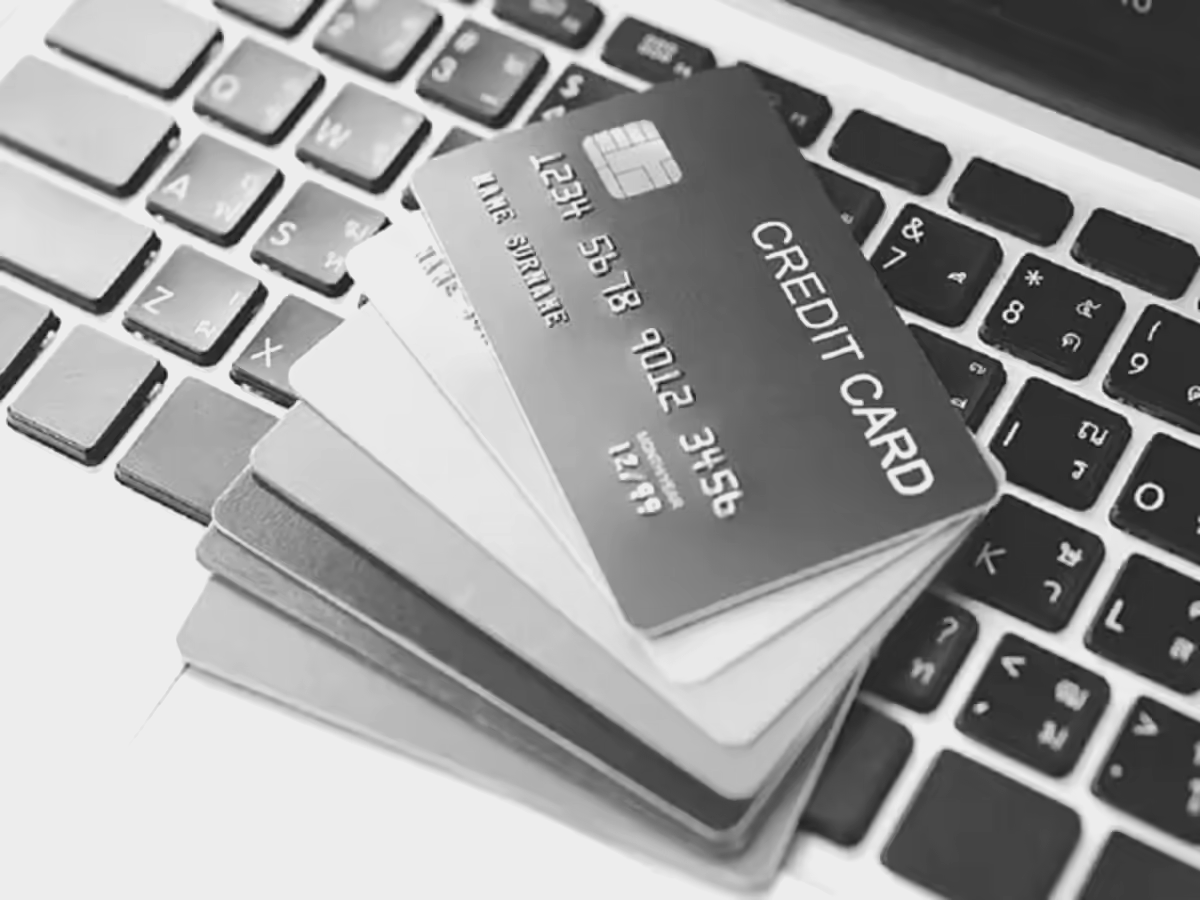 India’s Credit card issuance falls 28% in Q2 FY25 as Consumer credit slows