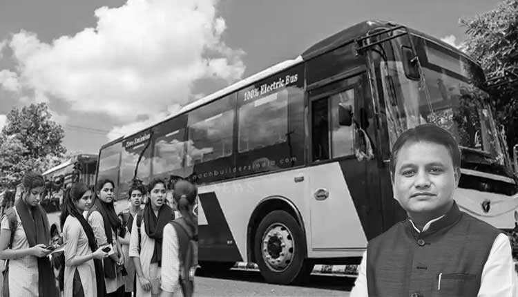 Odisha government announces free bus travel for school students