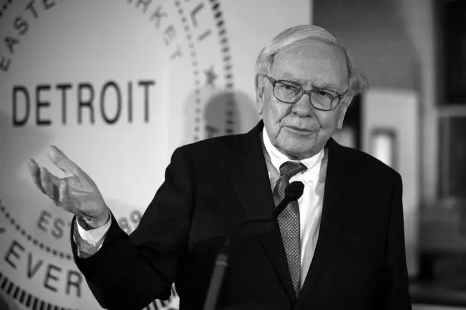 Warren Buffett steps down as Berkshire Hathaway CEO at 95, closing a historic chapter