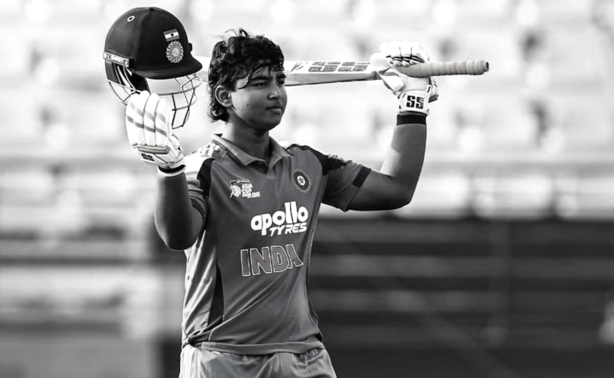 దక్షిణాఫ్రికాపై భారత్ అండర్-19 బ్యాటింగ్ ఆధిపత్యం