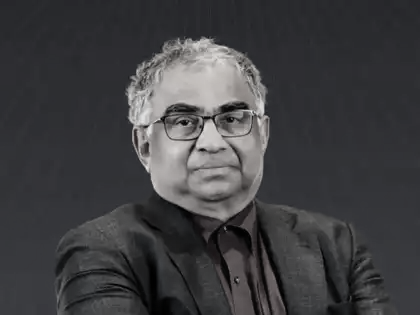 Maharashtra-born Astronomer Shrinivas Kulkarni honoured with Royal Astronomical Society gold medal