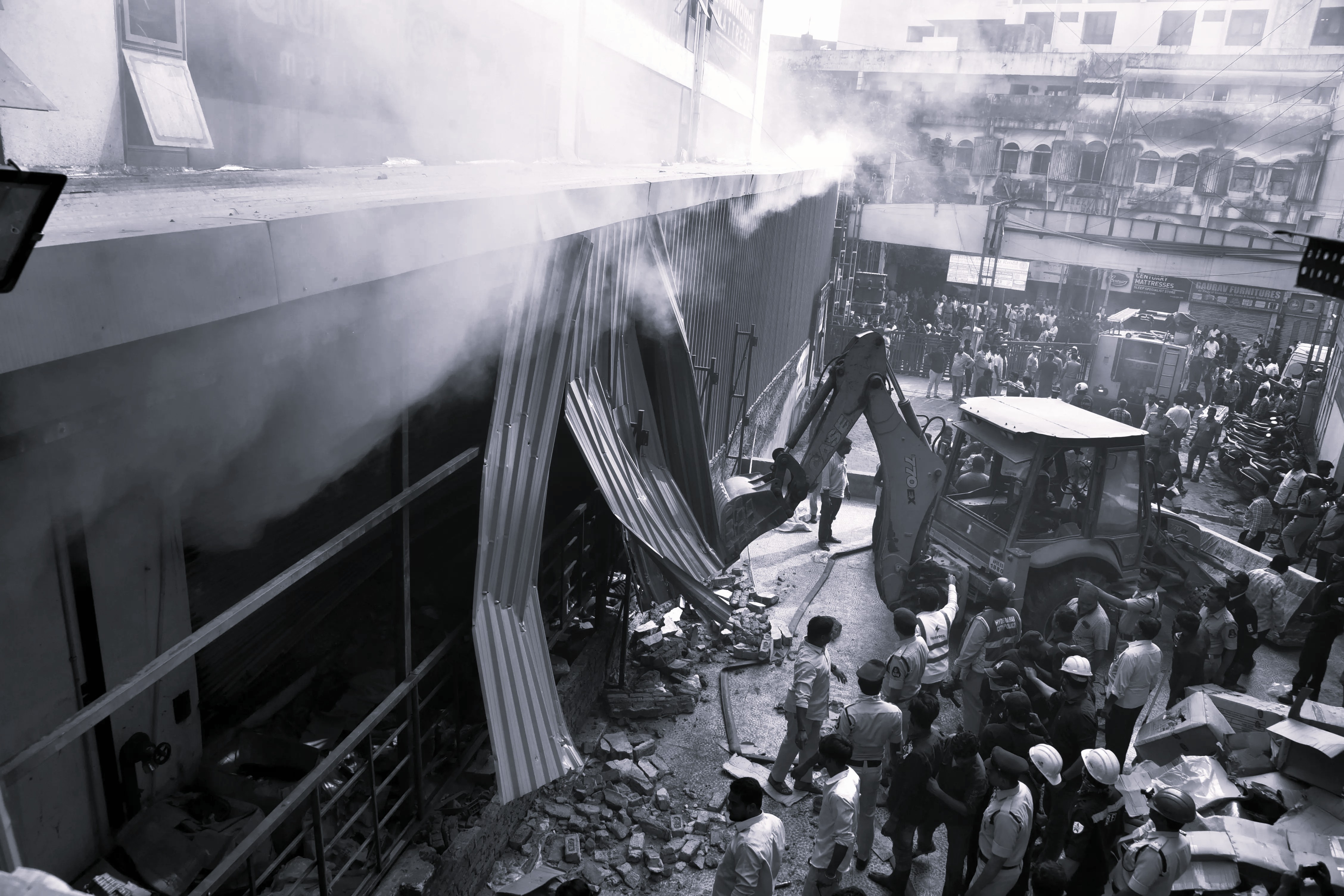 Major fire in Nampally traps six, including two children, Numaish visitors advised to postpone