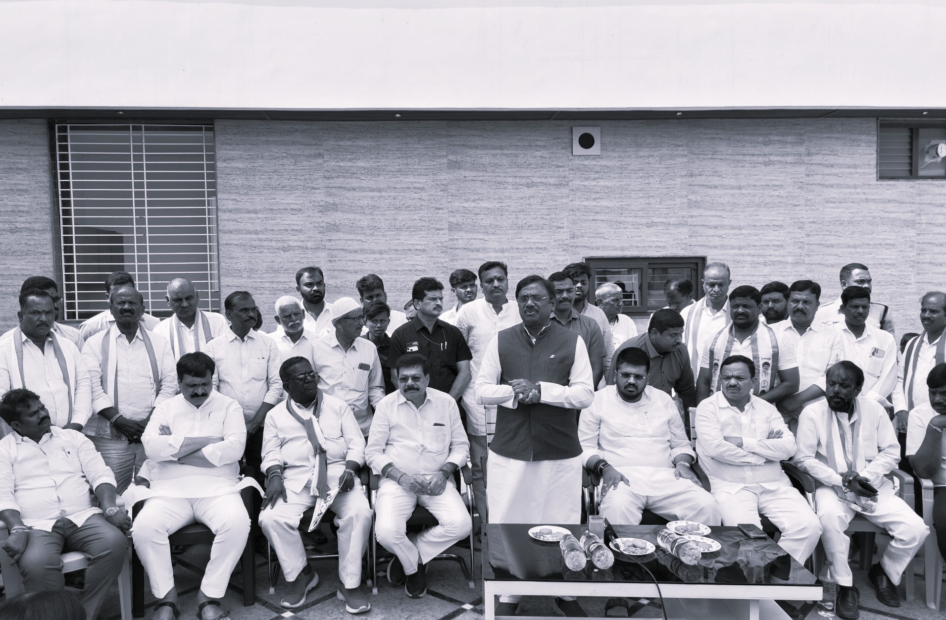 ధనిక రాష్ట్రాన్ని అప్పుల పాలు చేశారు: మంత్రి వివేక్ వెంకటస్వామి