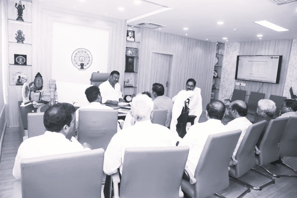 ఏపీఎస్ఆర్టీసీలో భారీగా ఉద్యోగుల పదోన్నతులు, ఖాళీల భర్తీకి కసరత్తు