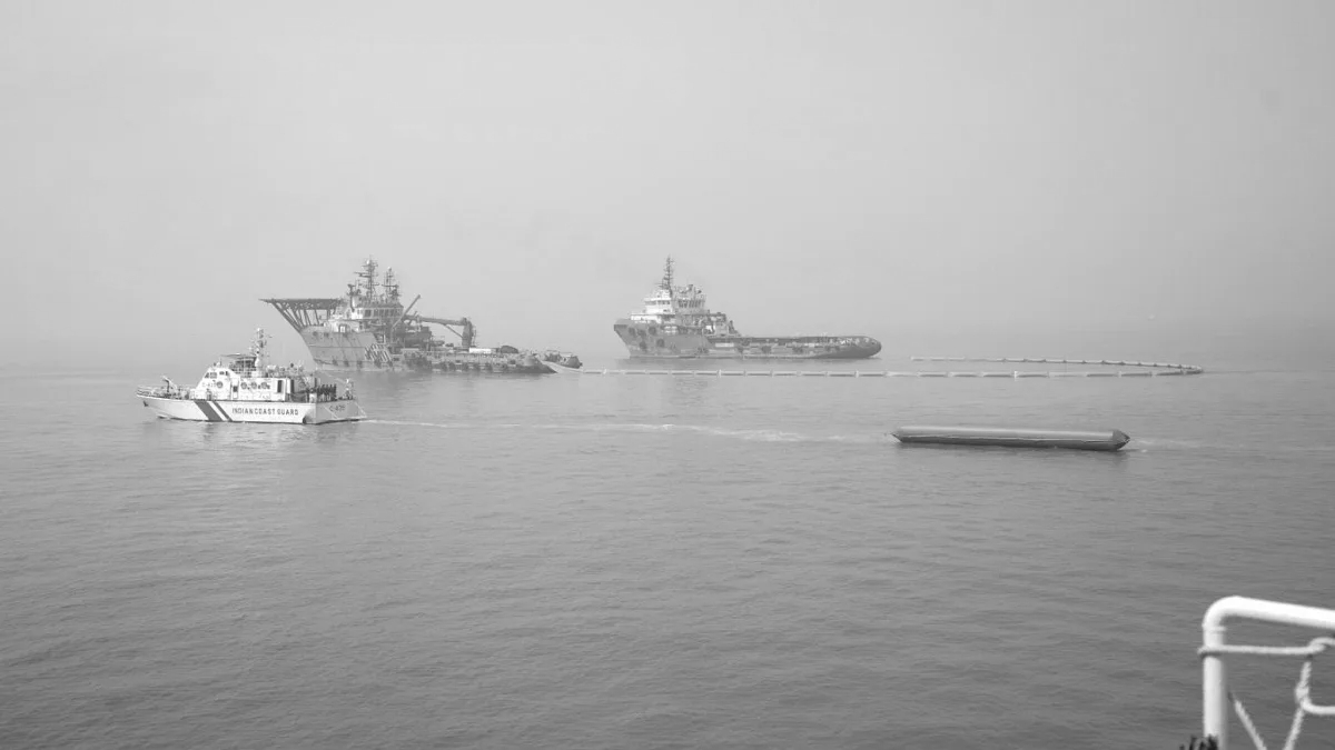 India Seizes Iran-Linked Oil Tankers off Mumbai in Major Maritime Crackdown