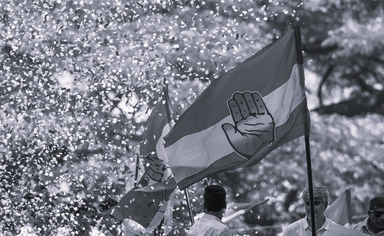 మున్సిపల్ పోరులో కాంగ్రెస్ క్లీన్ స్వీప్: 8లో 7 మున్సిపాలిటీలు కైవసం