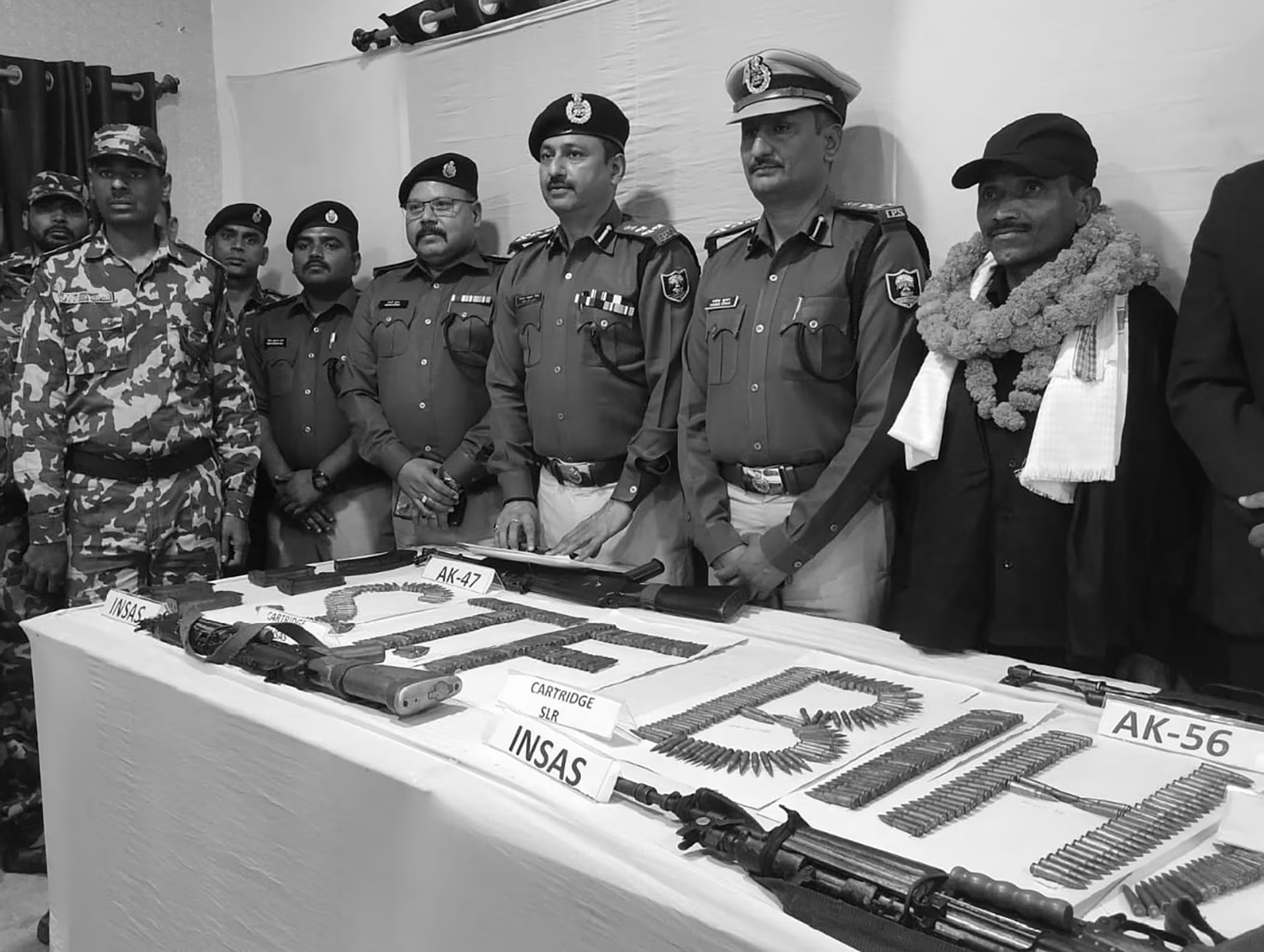 Bihar goes Naxal-free: Top Maoist Suresh Koda surrenders with weapons