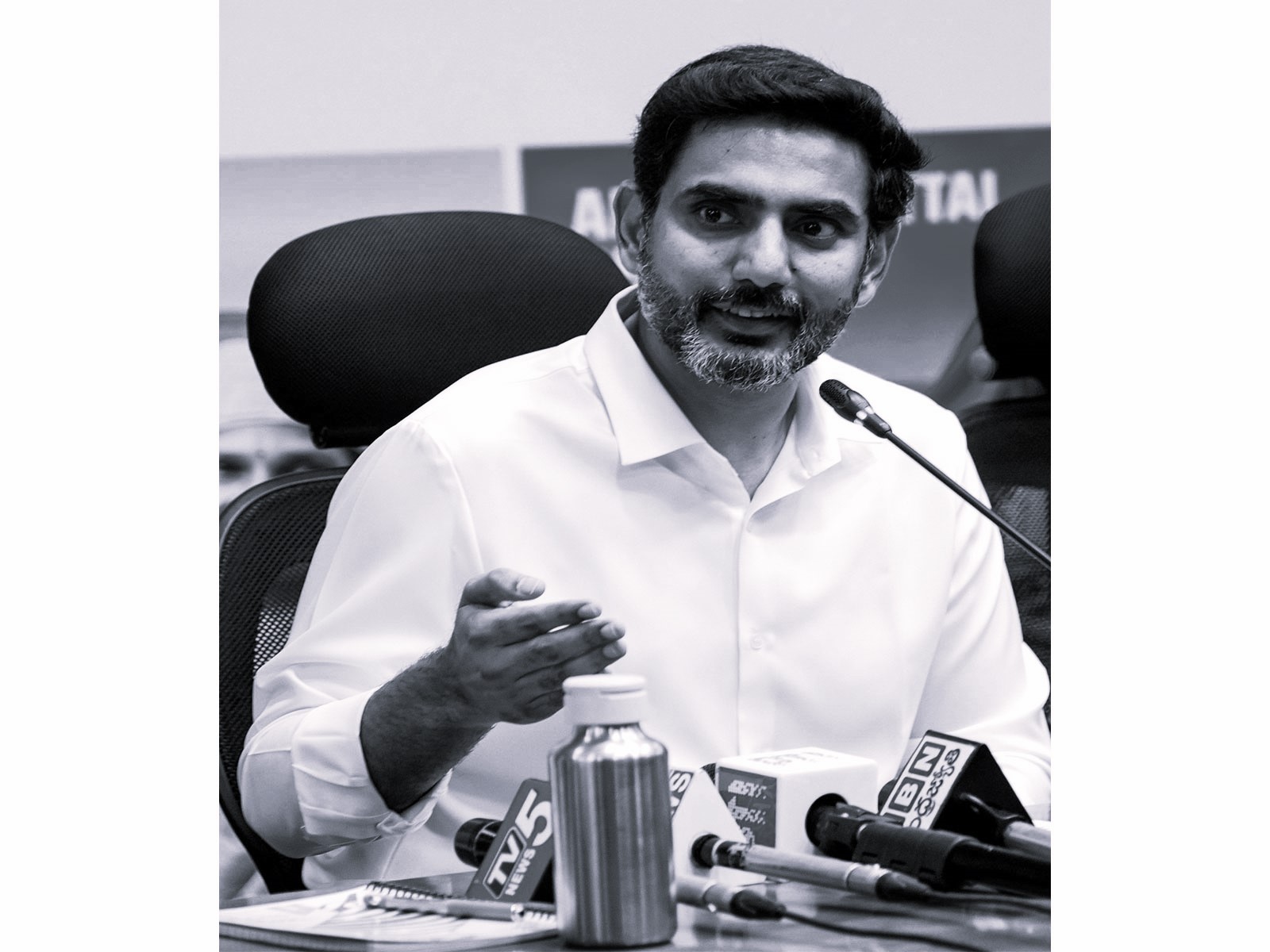 ఏపీ నిరుద్యోగులకు గుడ్ న్యూస్...త్వరలో మరో డీఎస్సీ