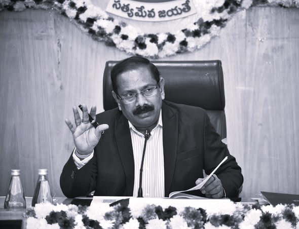 CS Calls for Statewide Awareness Drive on ‘Mana Mitra WhatsApp Governance