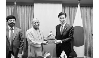 Yogi Adityanath Courts Singapore and Japan Investors to Power UP’s Industrial Push