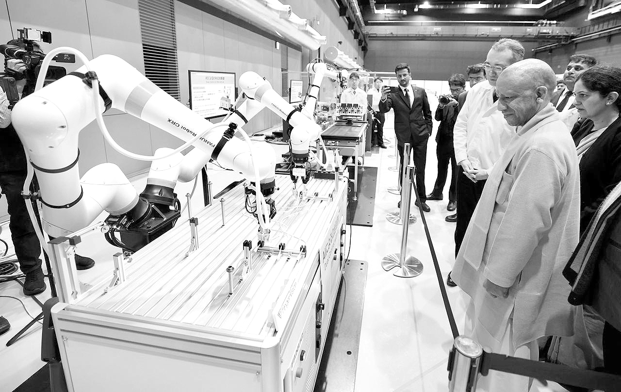 Yogi Adityanath Deepens Japan Engagement with Green Hydrogen Pact, CEO Outreach