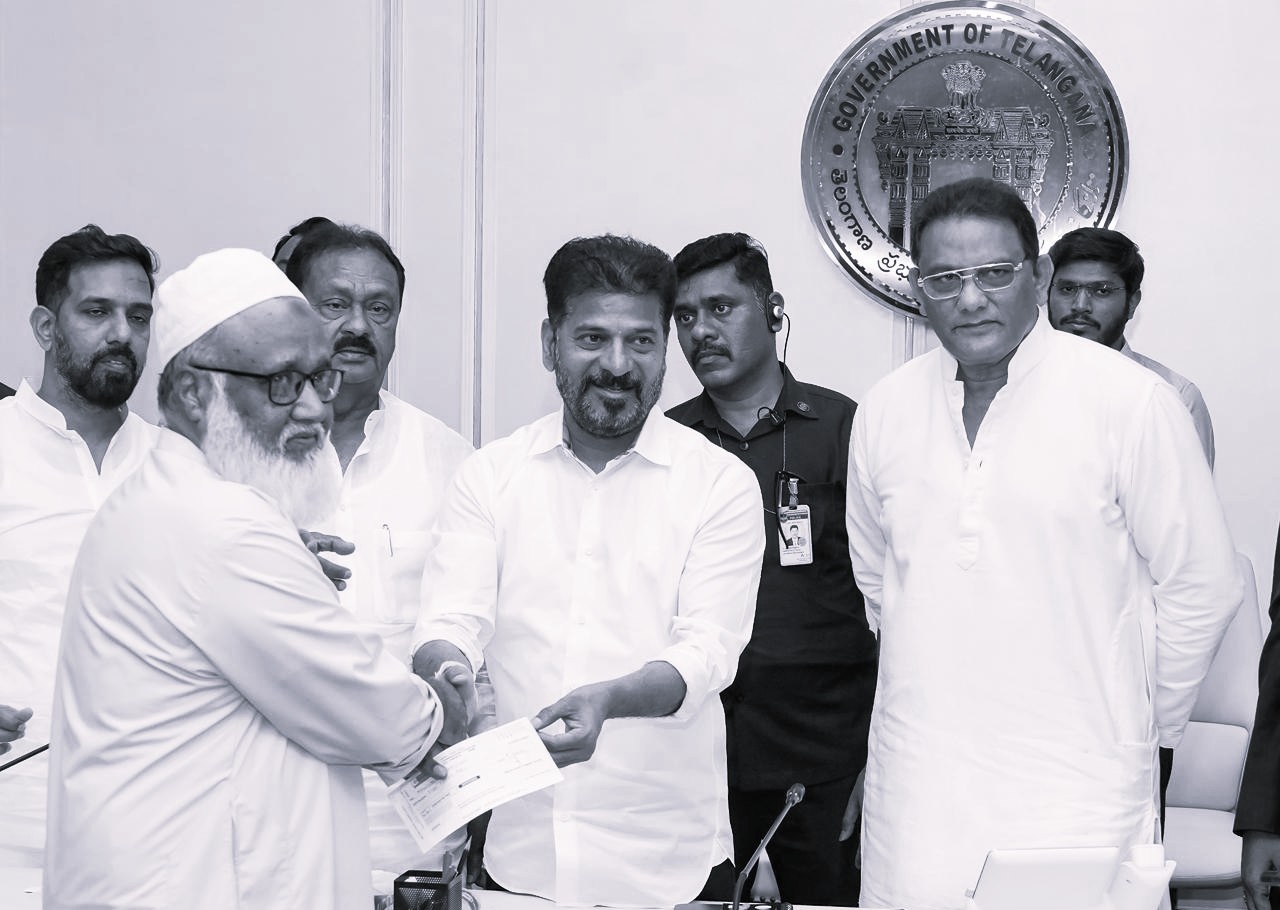 CM Revanth Reddy Disburses Compensation to Victims of Madinah Bus Accident