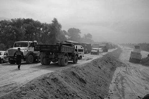 Rs 1,695 Cr disbursed for J&K Ring Road projects, nearly 1,400 land cases still pending