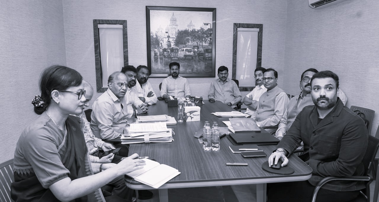 తెలంగాణలో క్రీడారంగాన్నిఅంతర్జాతీయ స్థాయికి తీసుకెళ్లాలి: సీఎం రేవంత్‌రెడ్డి