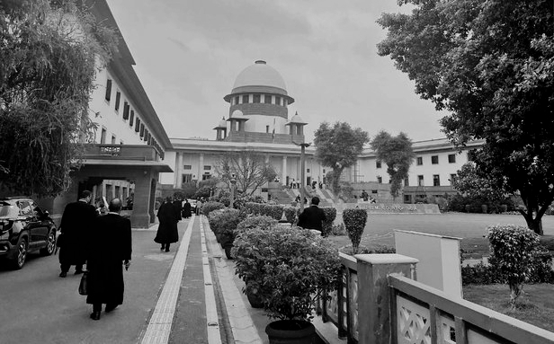 No Evidence Linking Accused: SC refuses to cancel bail in Siddique murder case