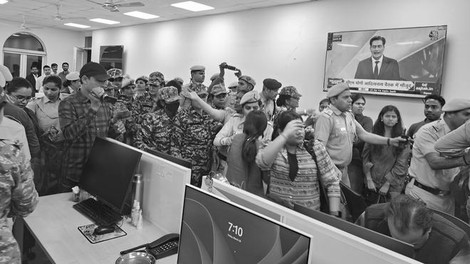 Journalist Bodies Condemn Forceful Eviction at UNI, Raise Press Freedom Concerns