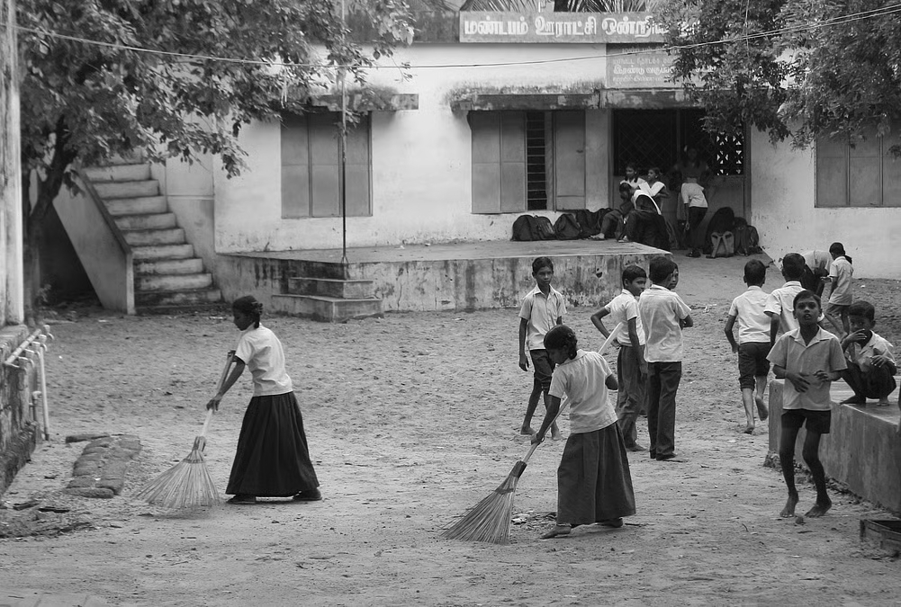 K'taka Assembly debates if students should clean school premises to foster hygiene