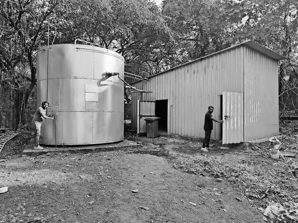 Gujarat Campus leads green shift with biogas-powered kitchens