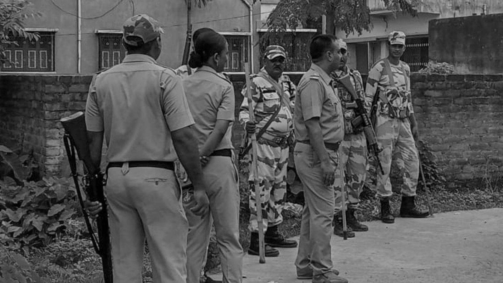 Former CRPF DIG among 3 jailed in 2009 recruitment bribery case