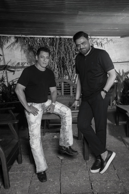 Salman Khan announces first collaboration with Vamshi Paidipally, shoot begins in april