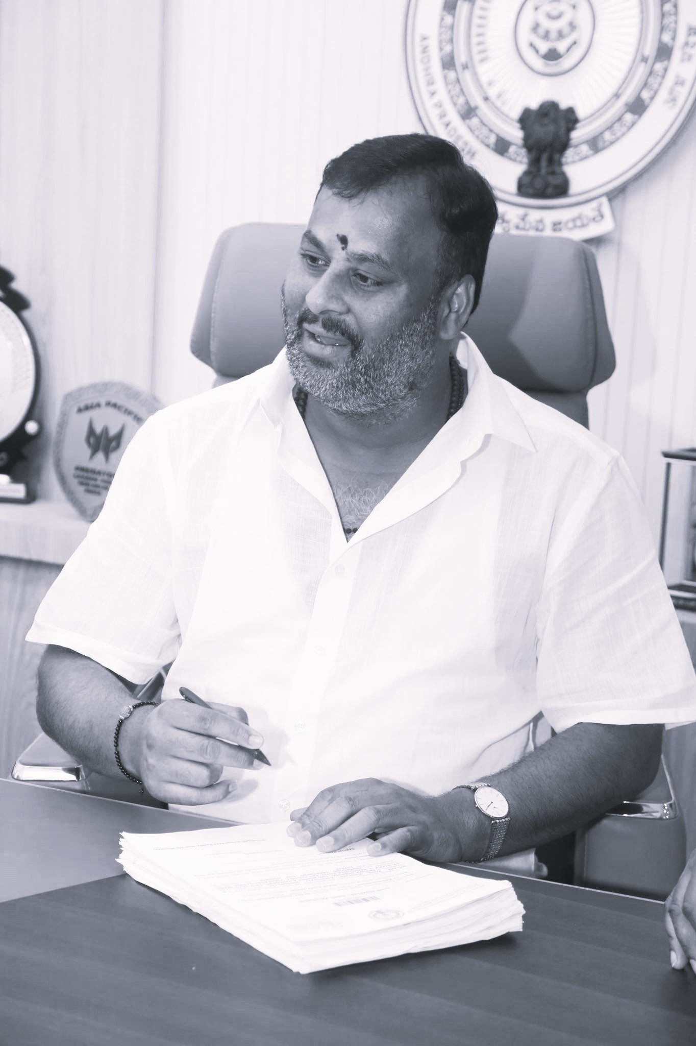 రోడ్డు భద్రత కోసం ఆధునిక కంట్రోల్ రూమ్ ఏర్పాటు: