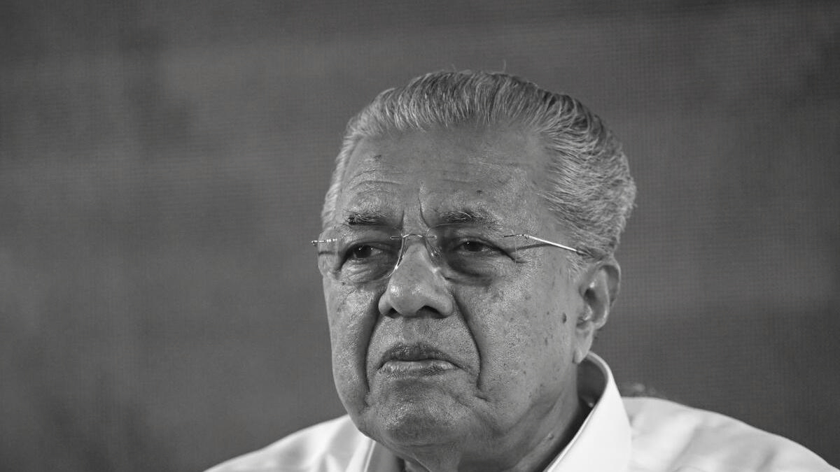 Vijayan rebuts Revanth Reddy’s Criticism, Defends Kerala Model