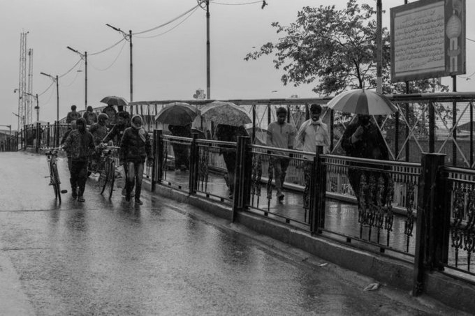 Snow returns to Kashmir heights as rain drenches valley, erratic weather likely till April 10