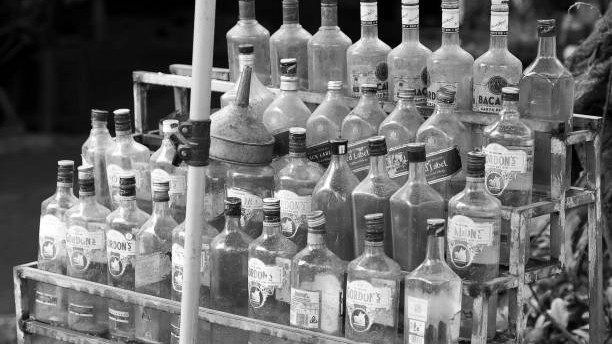 Spurious liquor kills 6 in Bihar, 12 held in Motihari tragedy