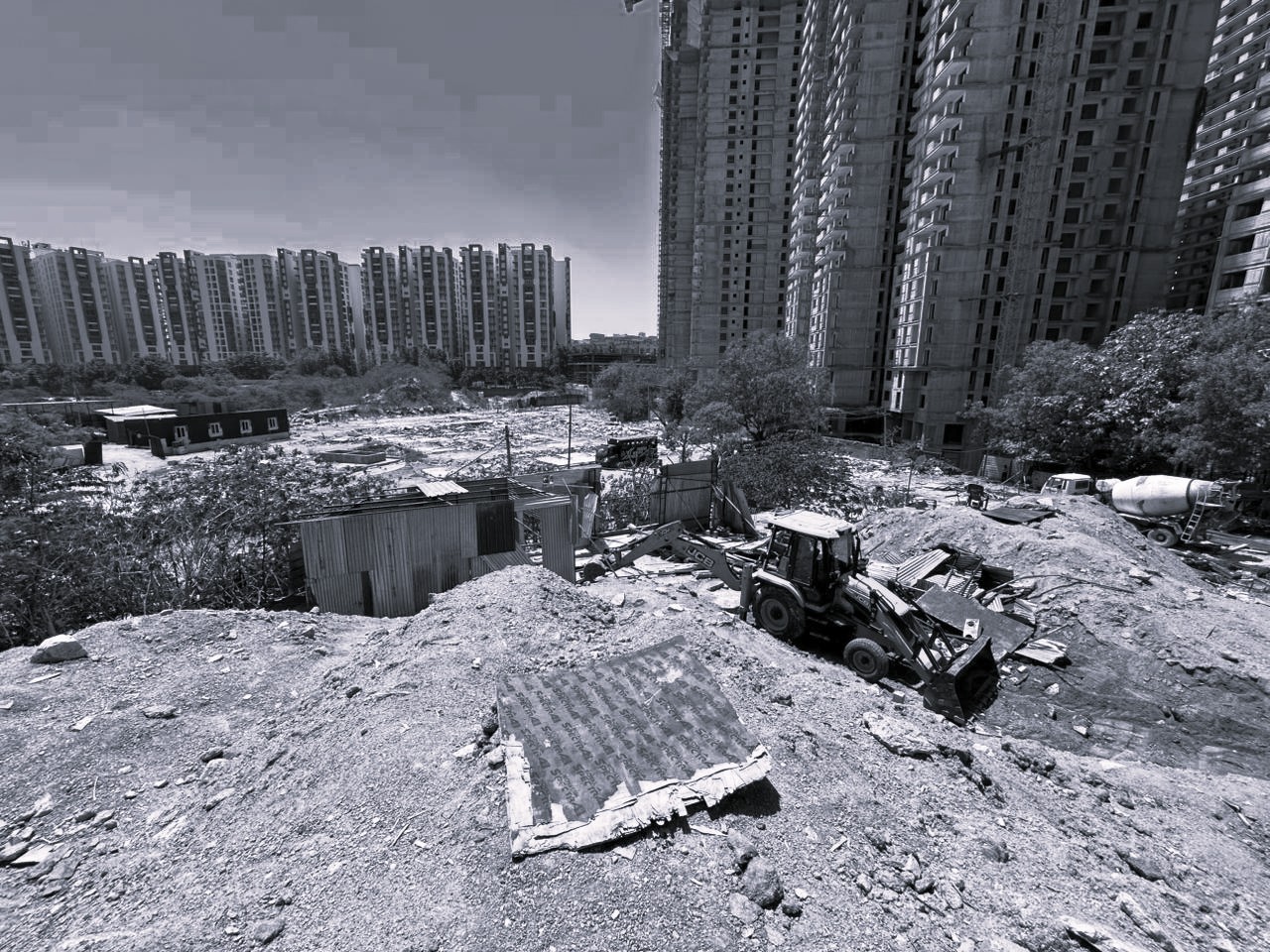 HYDRA Retrieves ₹1,200 Crore Government Land in IT Corridor Action