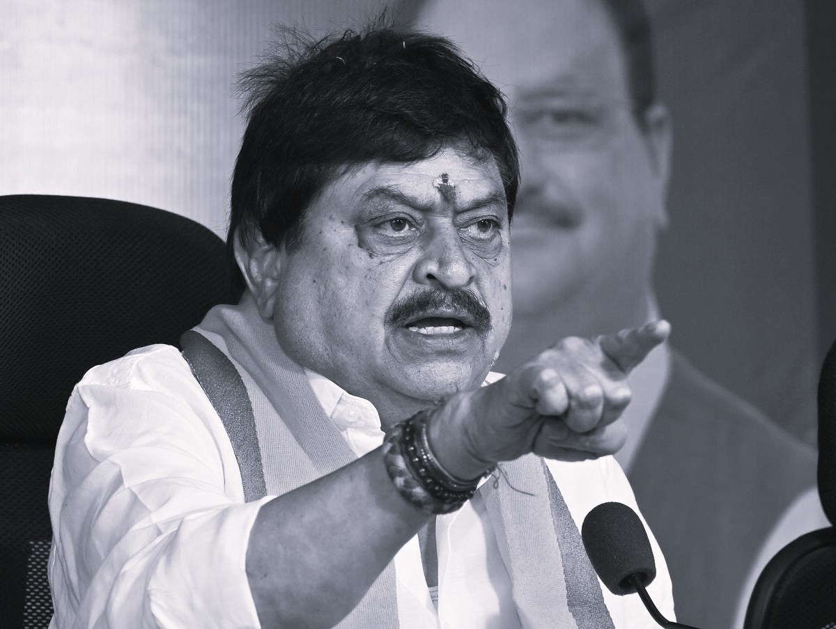 కేరళలో ఎల్డీఎఫ్-యూడీఎఫ్ పోరాటం ఒక డ్రామా: ఎన్. రామచందర్ రావు