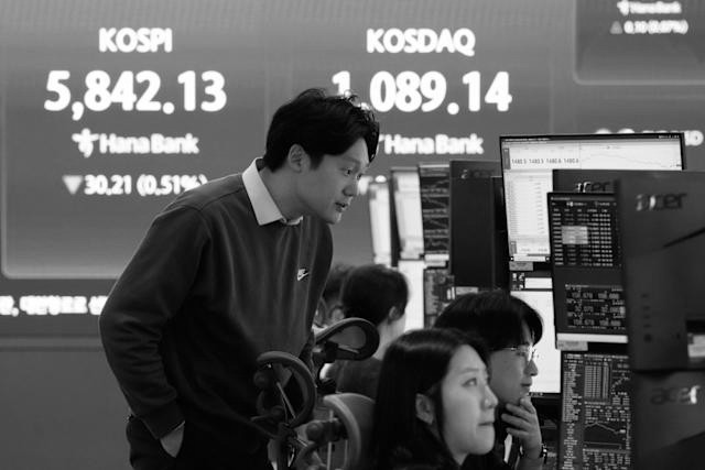 Oil rises while Asian stocks fall amid fragile US-Iran truce