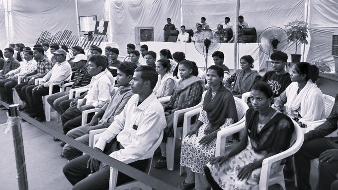42 మంది మావోల లొంగుబాటుతో తెలంగాణాను సాయుధ రహిత రాష్ట్రంగా ప్రకటించిన డీజీపీ