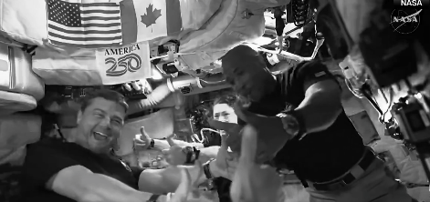 Artemis II Marks Historic Return to Lunar Exploration with Successful Splashdown