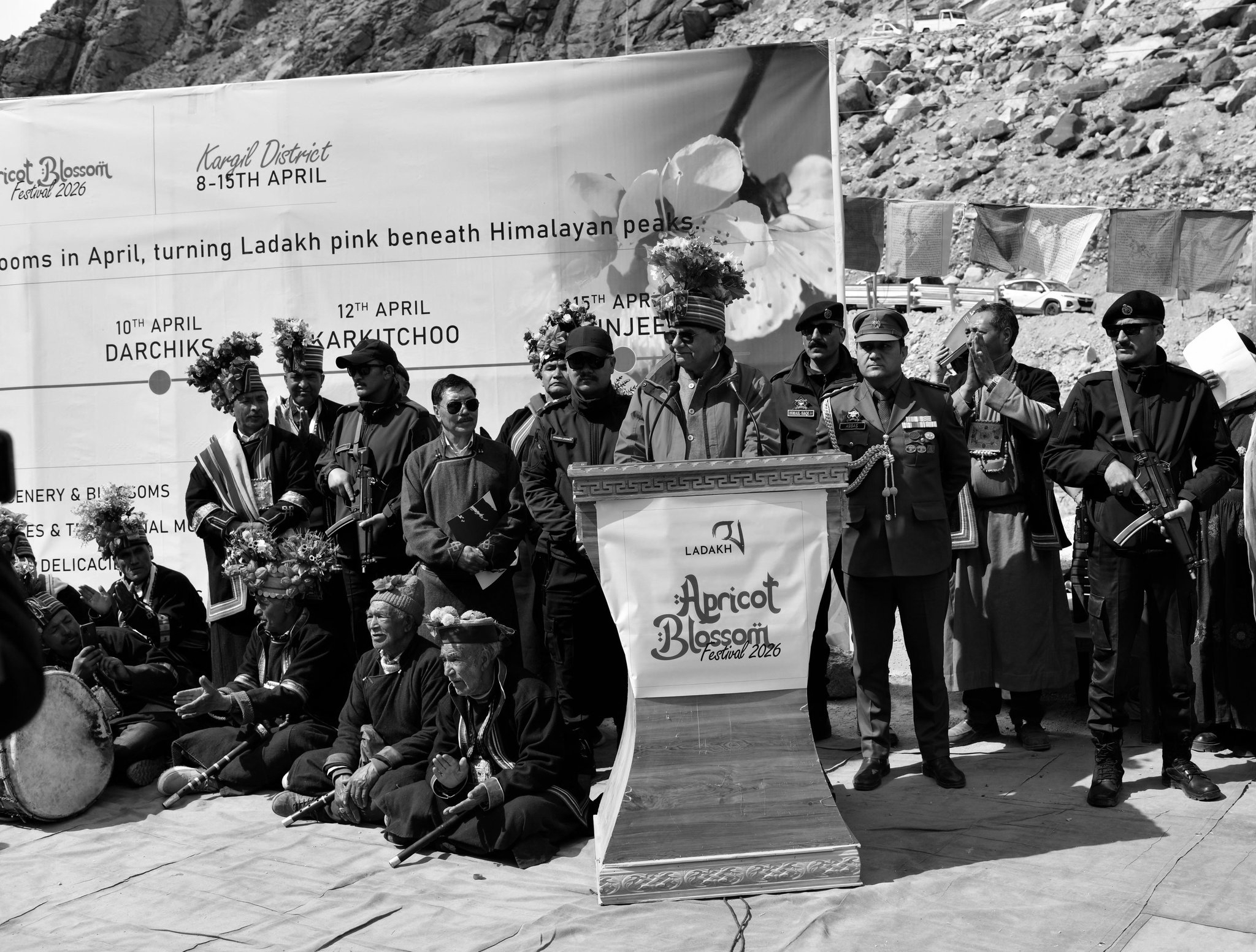 LG Vinai Kumar Saxena calls for unity to boost tourism in Ladakh during maiden Kargil visit