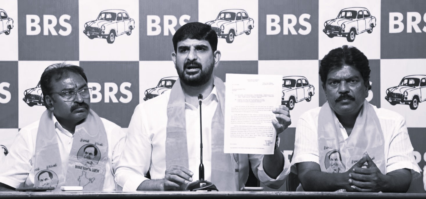 “We will not allow Huzurabad to turn into a dumping yard”: MLA Padi Kaushik Reddy