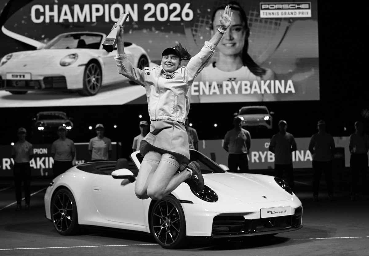 Rybakina reigns again, clinches second Porsche Tennis Grand Prix title
