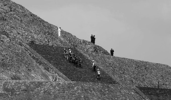 Shooting at Historic Teotihuacán Leaves One Dead, 13 Injured