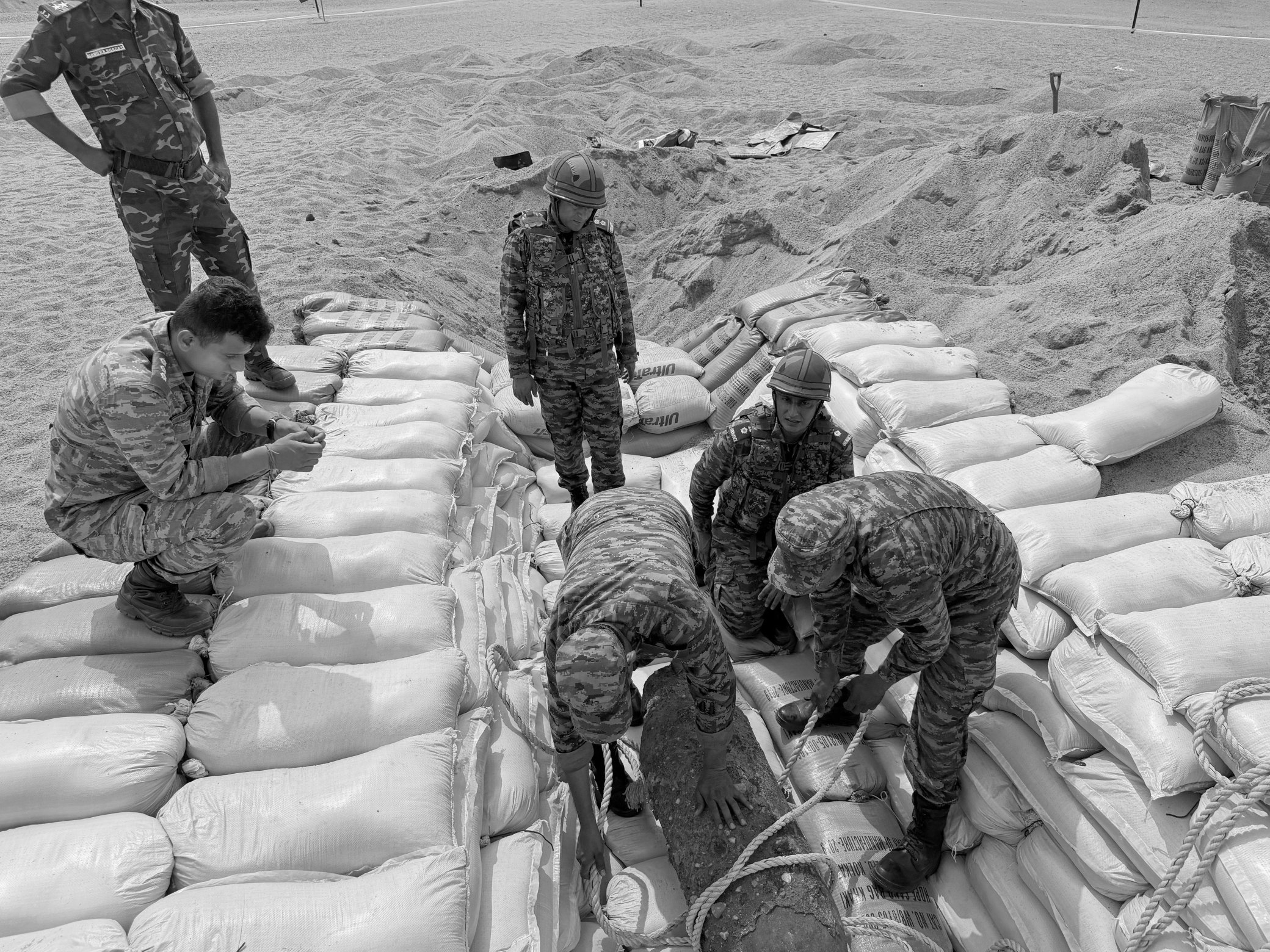 Army Defuses Suspected WWII-Era Bomb Found In Jharkhand’s East Singhbhum