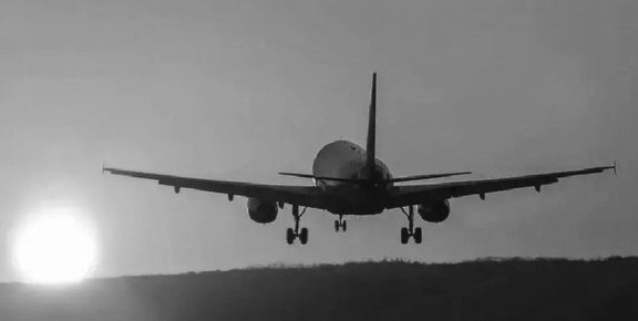 India Extends Ban on Pakistan Aircraft Using Airspace Till May 24