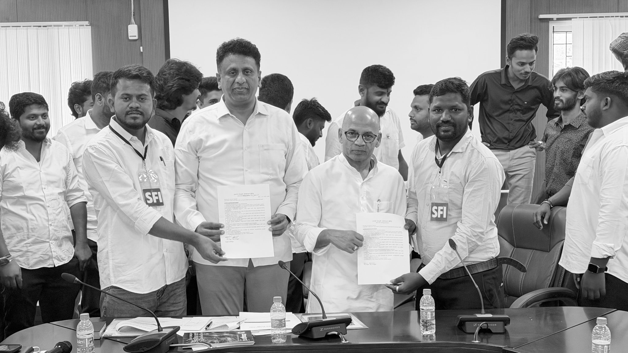 Student wings unite in Karnataka, push for revival of campus elections