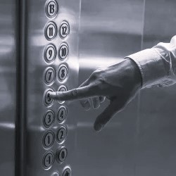 Power Outage Traps Five Lawyers in Vijayawada Court Lift for Nearly an Hour